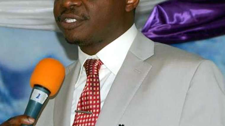 Pastor Wole Adewoye